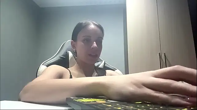 Hisaky Webcam show