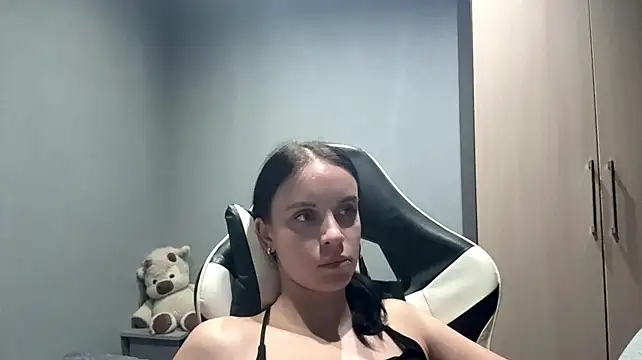 Hisaky Webcamshow