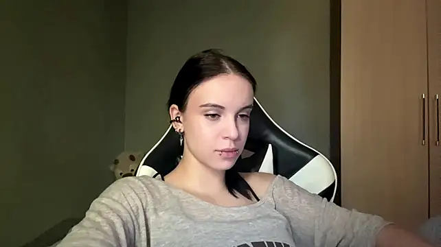 Hisaky – webcam-show