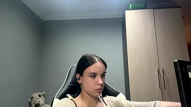 Show modela Hisaky na web-kameri
