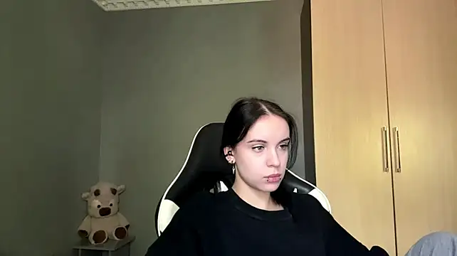 Chat +18 de Hisaky ao vivo
