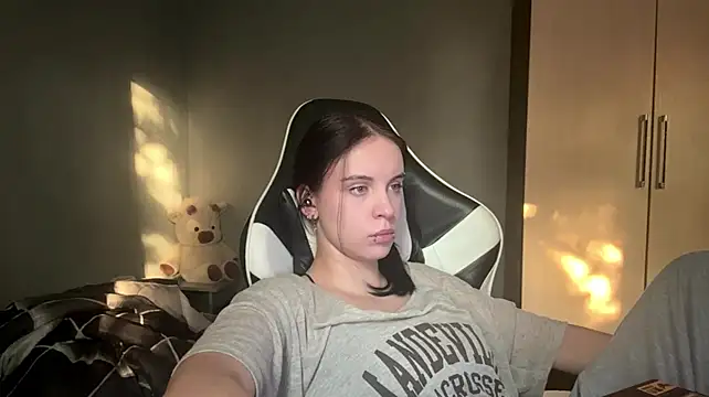 Hisaky live XXX chat