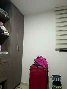 Show de charryluna_25 na webcam