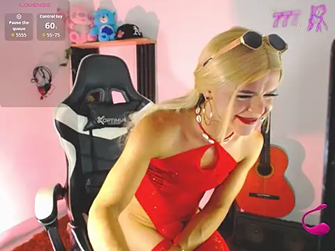ShainaMonroe Webcam-Show