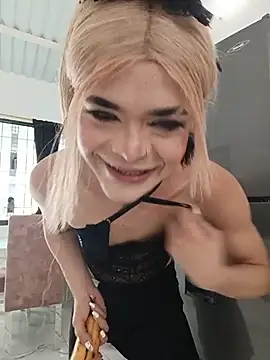 ShainaMonroe Шоу с уебкамера