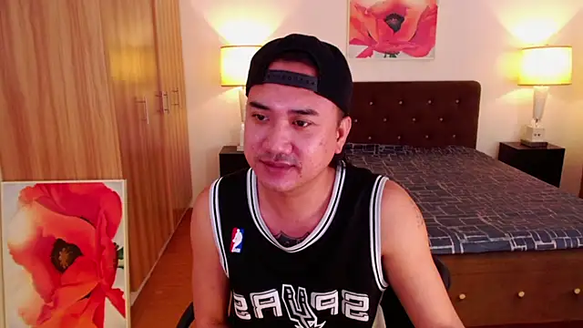 ExtraLarge_Ron Show Webcam