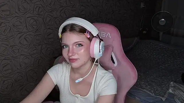 Juliiaa Chat XXX in diretta