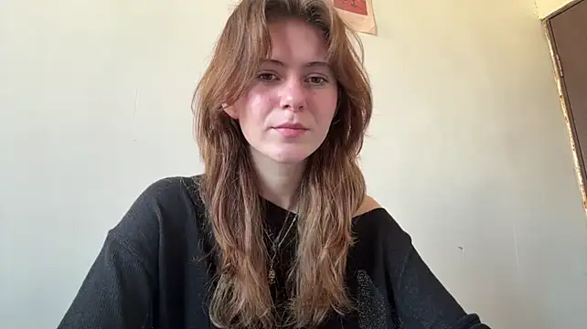 RolandeRohrs' Live XXX Chat