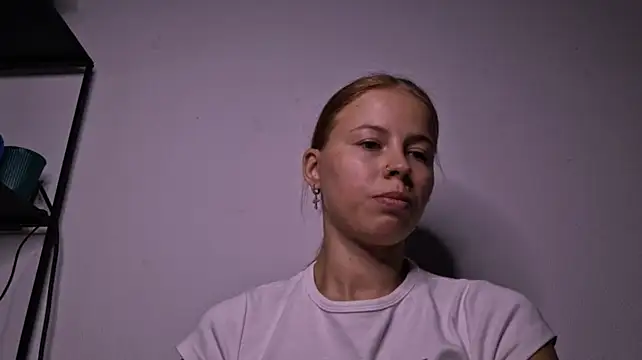 ErnestineBagge: онлайн-секс-чат