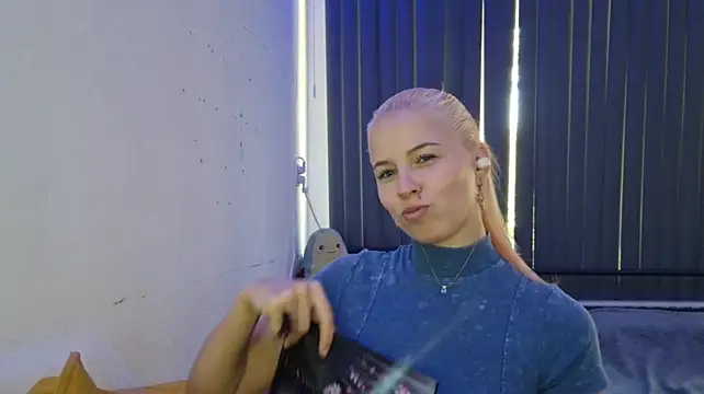 Chat XXX en directo de ErnestineBagge