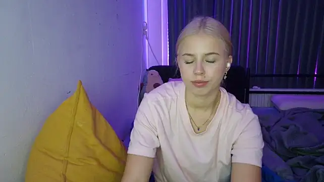 ErnestineBagge – webcam-show