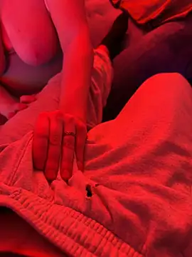 Aidowned Webcam Show