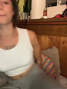 TeenLeonie18 Webcam show