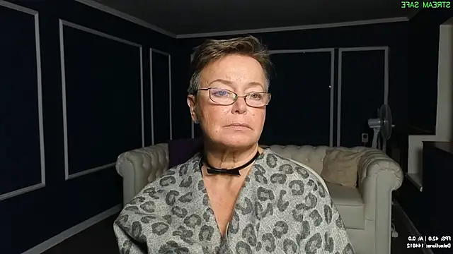 Lia_Light webcam show