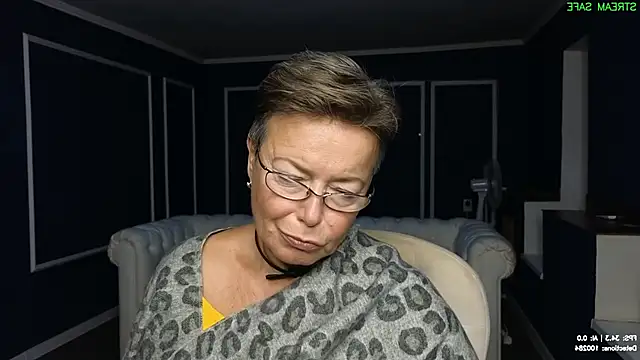 Chat XXX en directo de Lia_Light