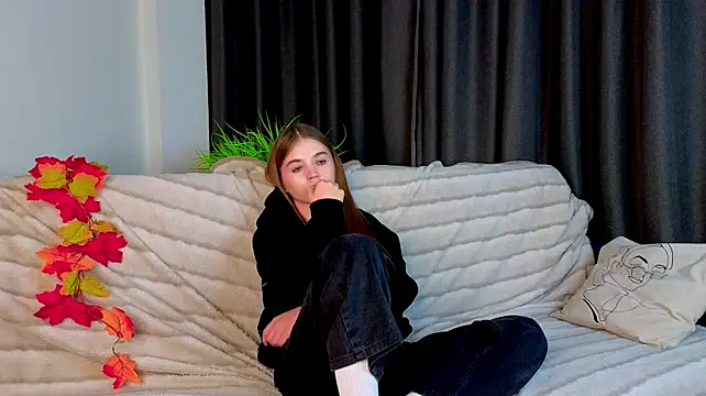JulianaEverett Chat XXX in diretta