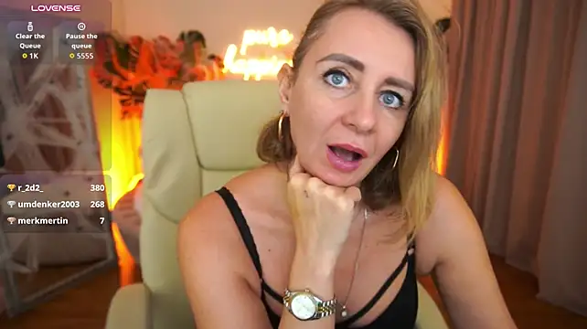 LavanderSophi's Live XXX Chat