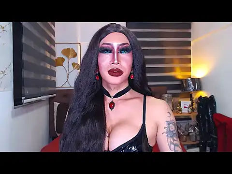 DominateMistressTyra Pertunjukan Webcam