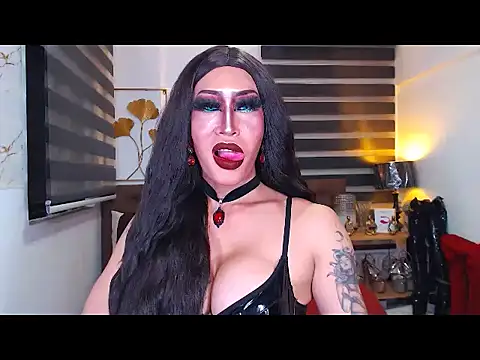 הופעת וובקאם של DominateMistressTyra