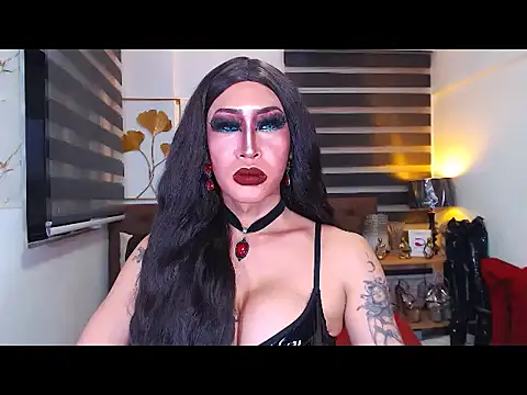 DominateMistressTyra Pertunjukan Webcam