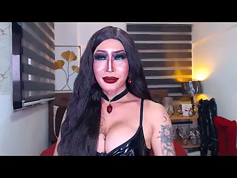 DominateMistressTyra Show Webcam