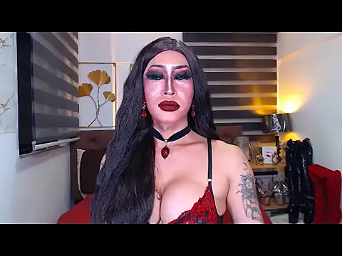 DominateMistressTyra Show Webcam