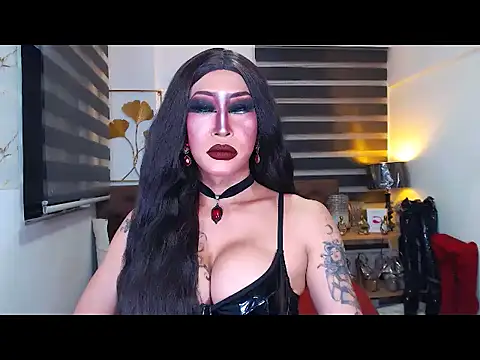 DominateMistressTyra Pertunjukan Webcam