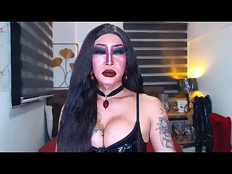 DominateMistressTyra Pertunjukan Webcam
