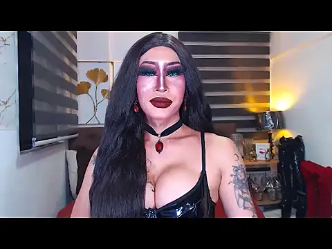 DominateMistressTyra Show Webcam