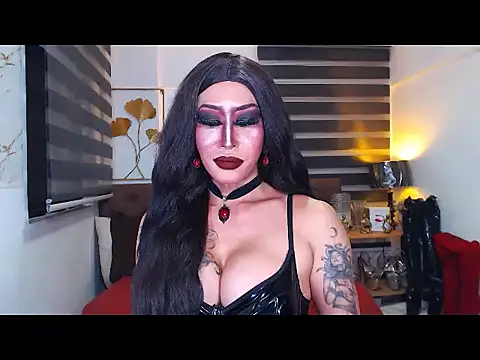 DominateMistressTyra Pertunjukan Webcam