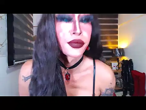 DominateMistressTyra Pertunjukan Webcam
