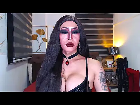 DominateMistressTyra's Webcam Show