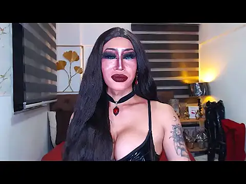 DominateMistressTyra Pertunjukan Webcam