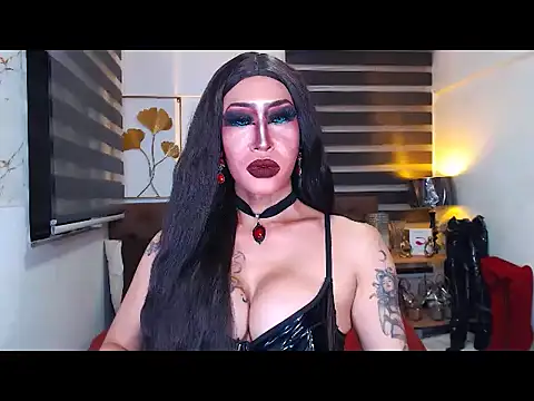 DominateMistressTyra Pertunjukan Webcam