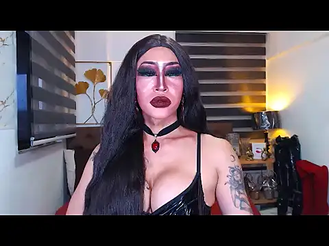 DominateMistressTyra Show Webcam