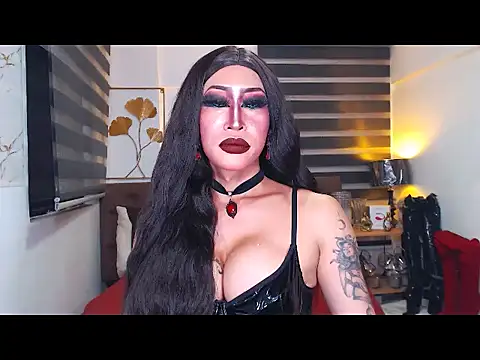 DominateMistressTyra Pertunjukan Webcam