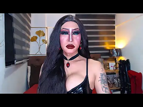 DominateMistressTyra Pertunjukan Webcam