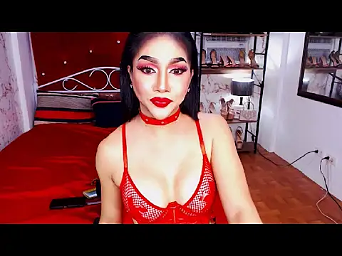DominateMistressTyra Show Webcam