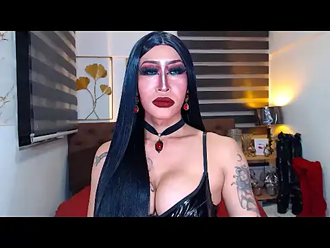 DominateMistressTyra Show Webcam