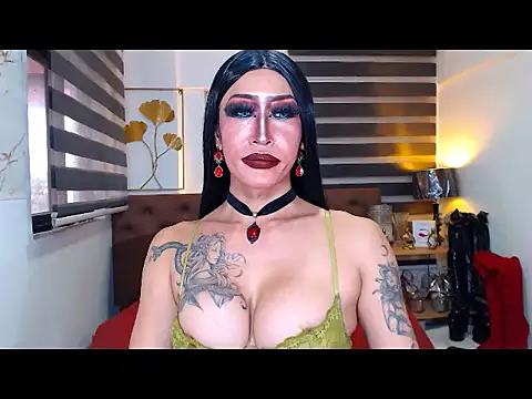 Show de DominateMistressTyra na webcam