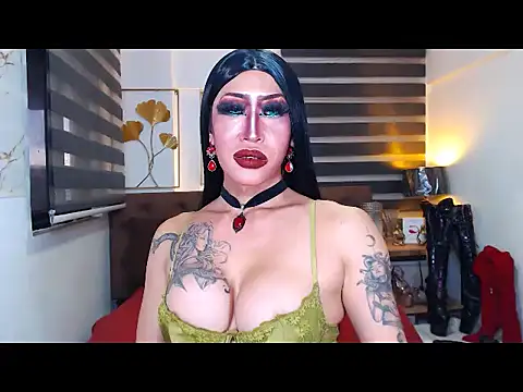 DominateMistressTyra Show Webcam