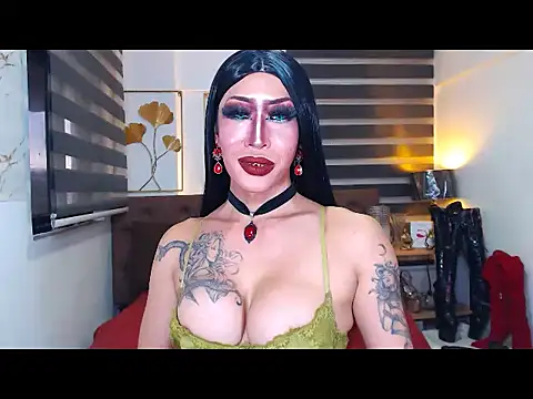 DominateMistressTyra Pertunjukan Webcam