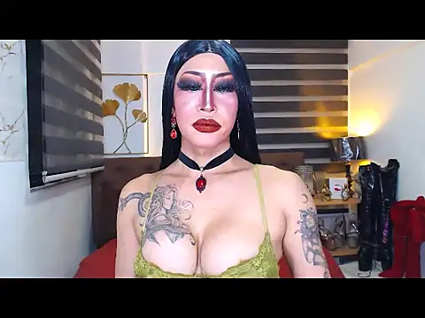 Show de DominateMistressTyra na webcam