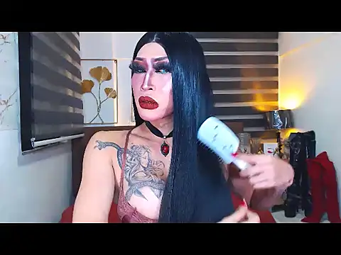 DominateMistressTyra Pertunjukan Webcam