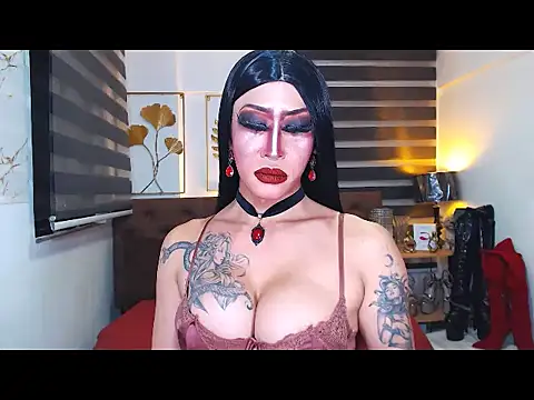 DominateMistressTyra's Webcam Show