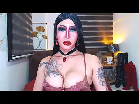 DominateMistressTyra Webcam show