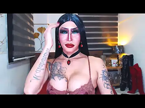 DominateMistressTyra Pertunjukan Webcam