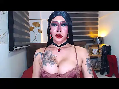 DominateMistressTyra Pertunjukan Webcam