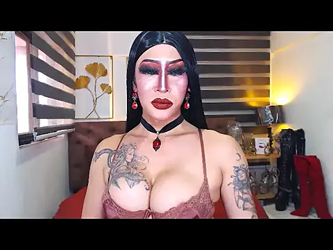 DominateMistressTyra Pertunjukan Webcam