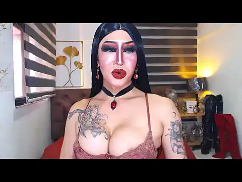 DominateMistressTyra Pertunjukan Webcam